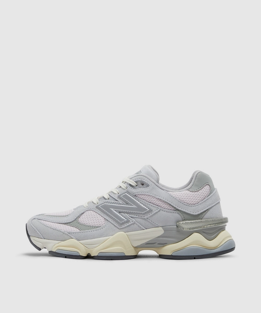 New Balance 9060 sneaker